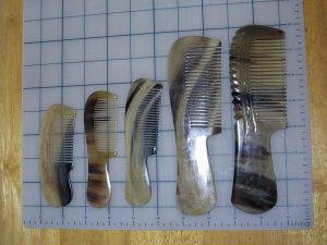 Longhairs.com: Longhairs® Hairgasm® Scritchers™ Horn Combs How-To